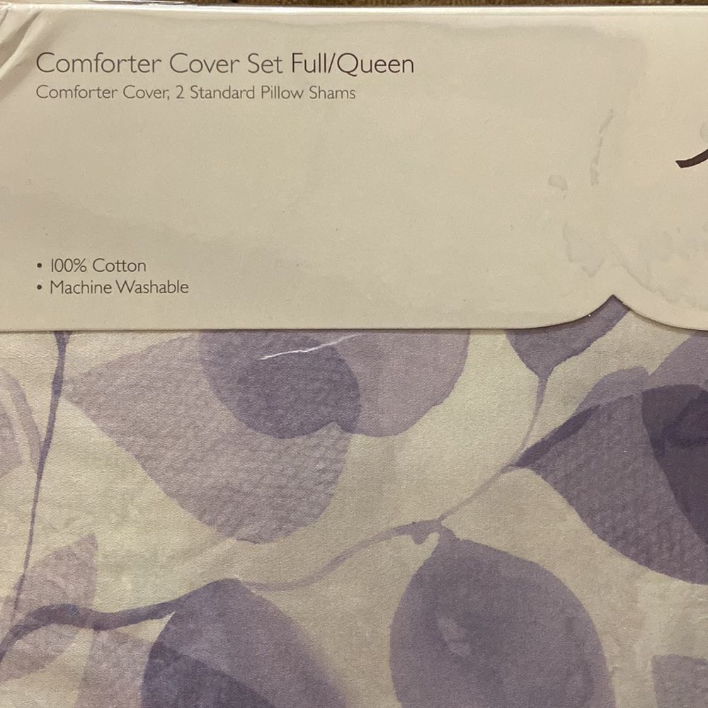 SKY
Misty Eucalyptus Duvet Cover, Full/Queen
100% Exclusive - Picture 5 of 5